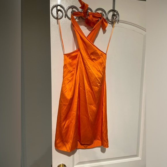 New! Revolve x Amanda Uprichard Silk Jade Halter Mini Dress Fire Orange❤️‍🔥M NWT - Picture 8 of 12